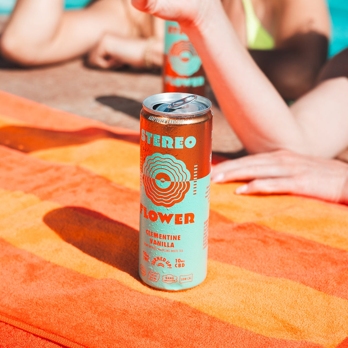 Stereo Flower Clementine Vanilla 10mg THC sparkling tea, lifestyle photo